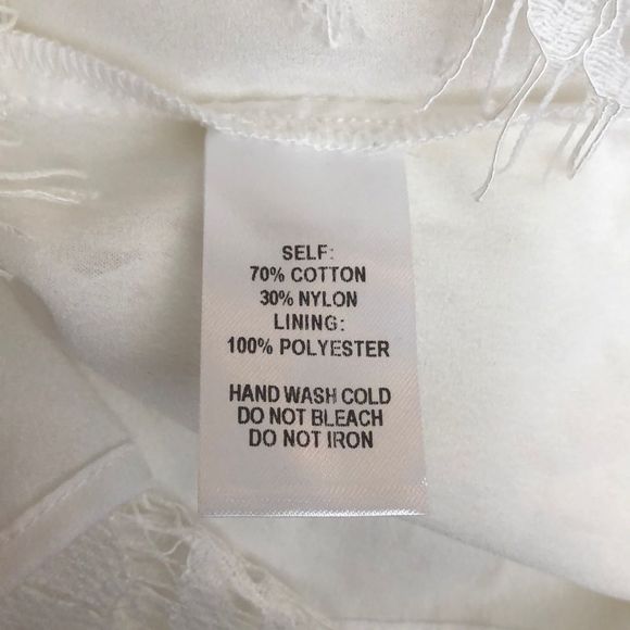 Lulu’s Divine to Five White Lace Shift Dress Off the Shoulder NWT size Small - Picture 12 of 14